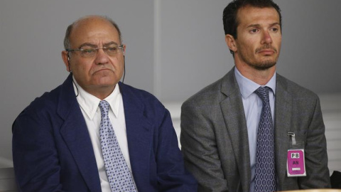 Gerardo Díaz Ferrán (i), junto al último director de Viajes Marsans, Iván Losada. /EFE Gerardo Díaz Ferrán (i), junto al último director de Viajes Marsans, Iván Losada. /EFE