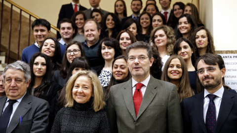 El ministro de Justicia en funciones, Rafael Catalá, acompañado de la fiscal general, Consuelo Madrigal, el fiscal jefe de la Inspección Fiscal de la Fiscalía General del Estado, Fausto Cartagena, y el director del Centro de Estudios Jurídi El ministro de Justicia en funciones, Rafael Catalá, acompañado de la fiscal general, Consuelo Madrigal, el fiscal jefe de la Inspección Fiscal de la Fiscalía General del Estado, Fausto Cartagena, y el director del Centro de Estudios Jurídi