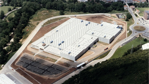 Fábrica de Altadis en el polígono El Bosque de Entrambasaguas (Cantabria). E.P.