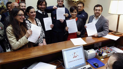Diputados de PSOE, Ciudadanos,Podemos e IU presenta en el Congreso de los Diputados una proposición No de Ley en la que insta al Gobierno a resolver el conflicto de la Central de Elcogas.- EFE/Sergio Barrenechea