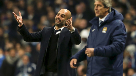 Guardiola junto a Pellegrini en un partido de Champions de la temporada pasada. /REUTERS Guardiola junto a Pellegrini en un partido de Champions de la temporada pasada. /REUTERS