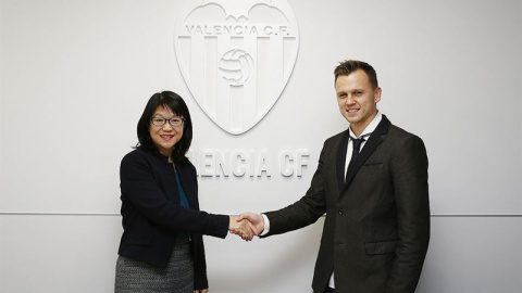 Denis Cheryshev, en las oficinas del Valencia. Denis Cheryshev, en las oficinas del Valencia.