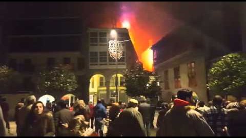 kuJ7vr10EVU kuJ7vr10EVU