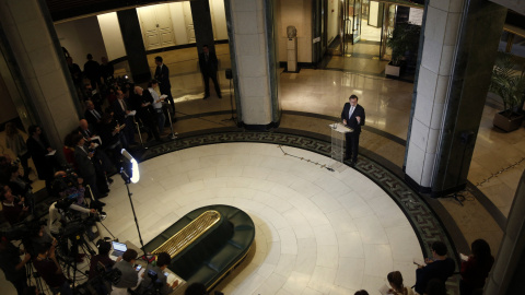 El presidente del Gobierno en funciones, Mariano Rajoy, durante su comparecencia ante los periodistas tras su reunión con el líder de Ciudadanos, Albert Rivera. REUTERS/Susana Vera El presidente del Gobierno en funciones, Mariano Rajoy, durante su comparecencia ante los periodistas tras su reunión con el líder de Ciudadanos, Albert Rivera. REUTERS/Susana Vera
