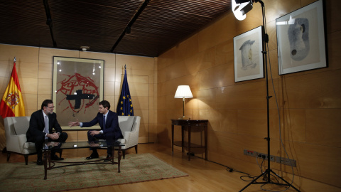 Imagen dela reunión el presidente del Gobierno en funciones, Mariano Rajoy, y el líder de Ciudadanos, Albert Rivera, en el Congreso de los Diputados. REUTERS/Susana Vera Imagen dela reunión el presidente del Gobierno en funciones, Mariano Rajoy, y el líder de Ciudadanos, Albert Rivera, en el Congreso de los Diputados. REUTERS/Susana Vera