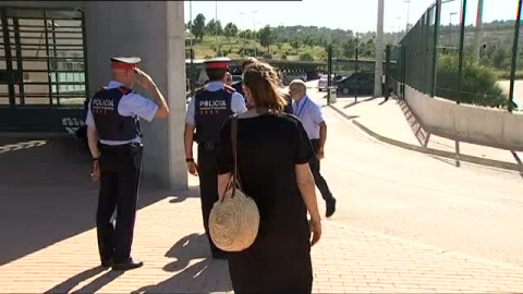 Torrent visita a Forcadell y Bassa en la prisión de Figueres Torrent visita a Forcadell y Bassa en la prisión de Figueres