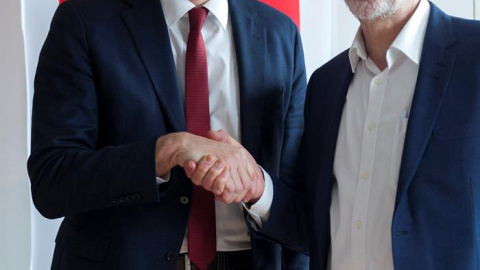 Pedro Sánchez, con Corbyn este jueves. EFE/Borja Puig De La Bellacasa Pedro Sánchez, con Corbyn este jueves. EFE/Borja Puig De La Bellacasa