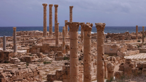 Ruinas romanas en la ciudad libia de Sabratha, junto a la costa mediterránea. REUTERS/Ismail Zitouny Ruinas romanas en la ciudad libia de Sabratha, junto a la costa mediterránea. REUTERS/Ismail Zitouny