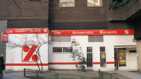 Un establecimiento de Dia en Madrid. EFE Un establecimiento de Dia en Madrid. EFE