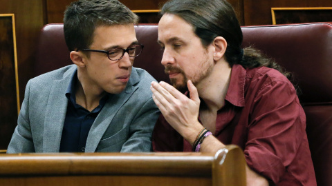 El líder de Podemos, Pablo Iglesias (d) junto al portavoz del partido Íñigo Errejón.- EFE El líder de Podemos, Pablo Iglesias (d) junto al portavoz del partido Íñigo Errejón.- EFE