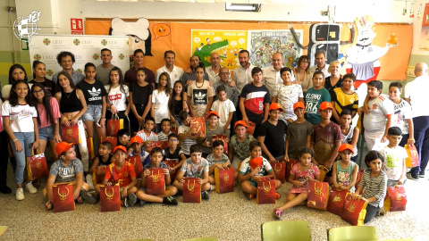 Rubiales apoya el programa Edukalo en un colegio en Elche Rubiales apoya el programa Edukalo en un colegio en Elche