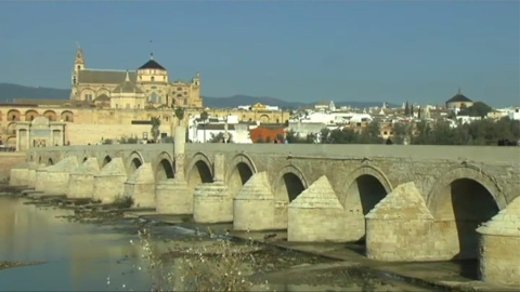 Un informe determina que la Mezquita de Córdoba no es propiedad de la Iglesia Un informe determina que la Mezquita de Córdoba no es propiedad de la Iglesia