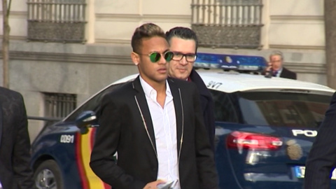Neymar entra en la lista de morosos Neymar entra en la lista de morosos