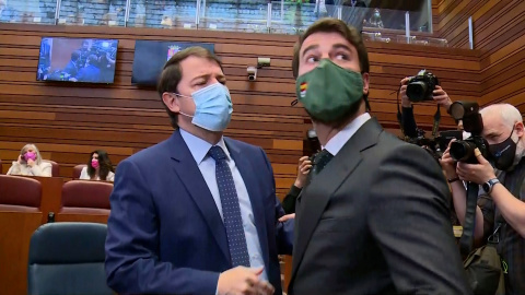 Mañueco, debilitado en su segunda toma de poder tras ceder ante la ultraderecha Mañueco, debilitado en su segunda toma de poder tras ceder ante la ultraderecha