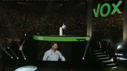 Abascal: "En Vox no pactaremos con el partido de historia criminal, el PSOE" Abascal: "En Vox no pactaremos con el partido de historia criminal, el PSOE"