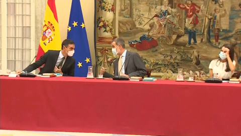 Los Reyes presiden reunión del Patronato del Instituto Cervantes Los Reyes presiden reunión del Patronato del Instituto Cervantes