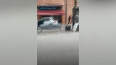 Cuatro personas heridas, una de ellas grave, en un atropello en Sabadell Cuatro personas heridas, una de ellas grave, en un atropello en Sabadell