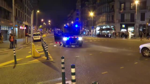 Batalla campal en las calles de Barcelona por el aniversario del 1-O Batalla campal en las calles de Barcelona por el aniversario del 1-O