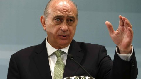 El ministro del Interior, Jorge Fernández Díaz, en una imagen de archivo. EFE El ministro del Interior, Jorge Fernández Díaz, en una imagen de archivo. EFE