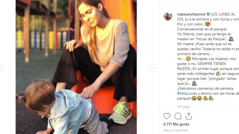 Natalia Sánchez muestra su lunes en el parque con Lía Natalia Sánchez muestra su lunes en el parque con Lía
