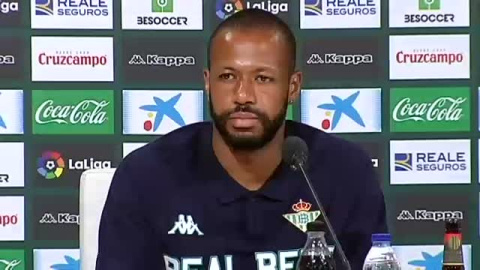 Sidnei: "Elegí al Betis por su grandeza y el juego que tiene" Sidnei: "Elegí al Betis por su grandeza y el juego que tiene"