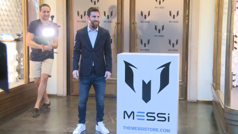 Lionel Messi salta a la moda y presenta su propia marca de ropa Lionel Messi salta a la moda y presenta su propia marca de ropa