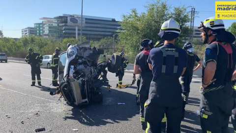 Un herido grave y dos leves en un accidente cerca de Barajas
Un herido grave y dos leves en un accidente cerca de Barajas