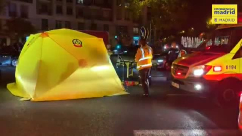 Un ciclista herido grave al chocar con un coche en Madrid Un ciclista herido grave al chocar con un coche en Madrid