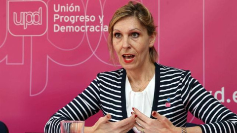 Beatriz Becerra abandona UPyD junto a otros 28 afiliados. Beatriz Becerra abandona UPyD junto a otros 28 afiliados.