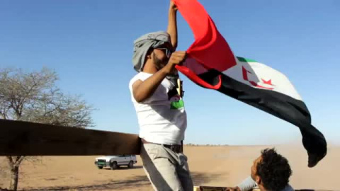 Activistas saharauis bloquean el paso del Guerguerat, principal carretera de conexión con Mauritania Activistas saharauis bloquean el paso del Guerguerat, principal carretera de conexión con Mauritania