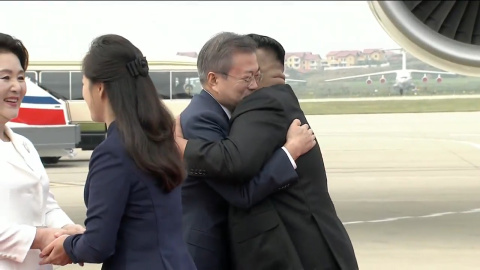 Kim Jong Un recibe a Moon Jae In en Pyongyang Kim Jong Un recibe a Moon Jae In en Pyongyang