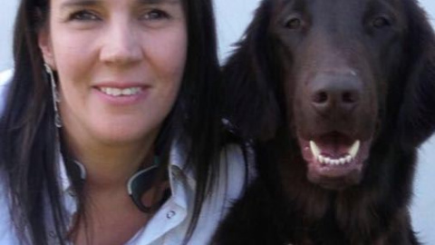 La letrada del Congreso Clara Garrido con su perro guía Sunt La letrada del Congreso Clara Garrido con su perro guía Sunt