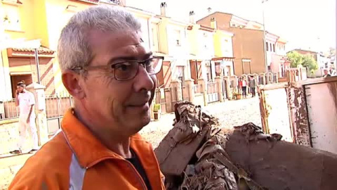 Campillos sigue limpiando los cuantiosos destrozos de las riadas Campillos sigue limpiando los cuantiosos destrozos de las riadas