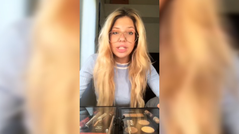 Anita Matamoros se somete a una reducción de pecho Anita Matamoros se somete a una reducción de pecho