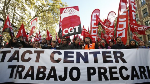 Cabecera de la manifestación en Madrid de los trabajadores de 'contact center', en la que participaron Pablo Iglesias, Íñigo Errejón y Alberto Garzón. E.P. Cabecera de la manifestación en Madrid de los trabajadores de 'contact center', en la que participaron Pablo Iglesias, Íñigo Errejón y Alberto Garzón. E.P.