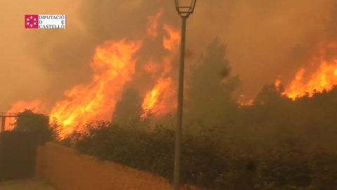 El incendio de Bejís sigue descontrolado El incendio de Bejís sigue descontrolado