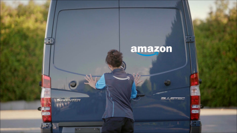 Bruselas acusa a Amazon de abusar de información confidencial de empresas Bruselas acusa a Amazon de abusar de información confidencial de empresas
