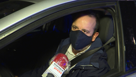 Madrileños concienciados con el cierre de Madrid por La Almudena Madrileños concienciados con el cierre de Madrid por La Almudena