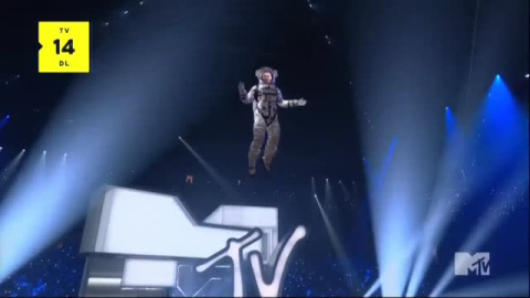 Johnny Depp reaparece en los Video Music Awards Johnny Depp reaparece en los Video Music Awards