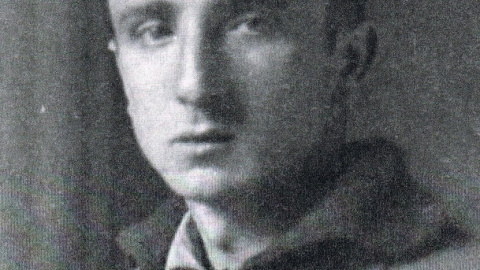 José Sampietro, maestro en la localidad pirenaica de Canfranc al comenzar la guerra civil, principal impulsores del batallón de maestros de UGT. José Sampietro, maestro en la localidad pirenaica de Canfranc al comenzar la guerra civil, principal impulsores del batallón de maestros de UGT.