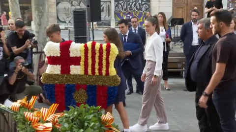 Laporta participa en la tradicional ofrenda al monumento de Rafael Casanova en Barcelona Laporta participa en la tradicional ofrenda al monumento de Rafael Casanova en Barcelona