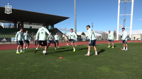 La Selección Española entrena antes del encuentro contra Rumanía La Selección Española entrena antes del encuentro contra Rumanía