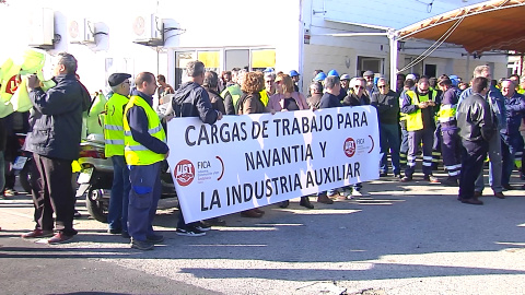 Astilleros de Navantia se manifiestan por condiciones laborales Astilleros de Navantia se manifiestan por condiciones laborales