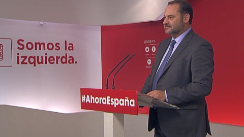 Ábalos en rueda de prensa en Ferraz Ábalos en rueda de prensa en Ferraz