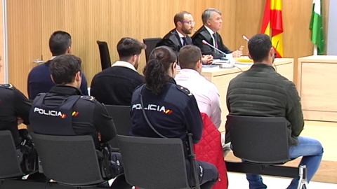 Los acusados de 'La Manada' por denuncia de abusos se acogen a no declarar Los acusados de 'La Manada' por denuncia de abusos se acogen a no declarar