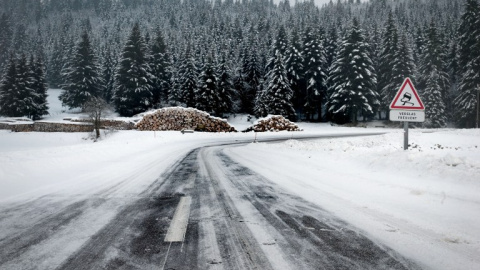Un paisaje siberiano parecido al que se van a enfrentar los participantes del 'reality show'. - AFP Un paisaje siberiano parecido al que se van a enfrentar los participantes del 'reality show'. - AFP