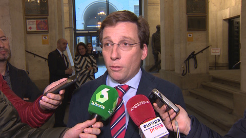 Almeida reitera el 'no' del PP a reprobar a Ortega Smith Almeida reitera el 'no' del PP a reprobar a Ortega Smith