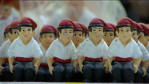 'Caganers' de lazo amarillo y políticos presos 'Caganers' de lazo amarillo y políticos presos