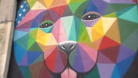 Okuda llena de color las calles de Boston Okuda llena de color las calles de Boston