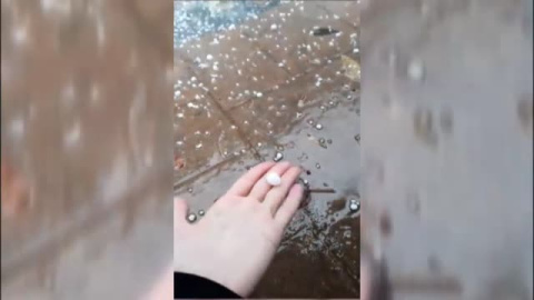 Mañana de lluvia y granizo en Valencia Mañana de lluvia y granizo en Valencia